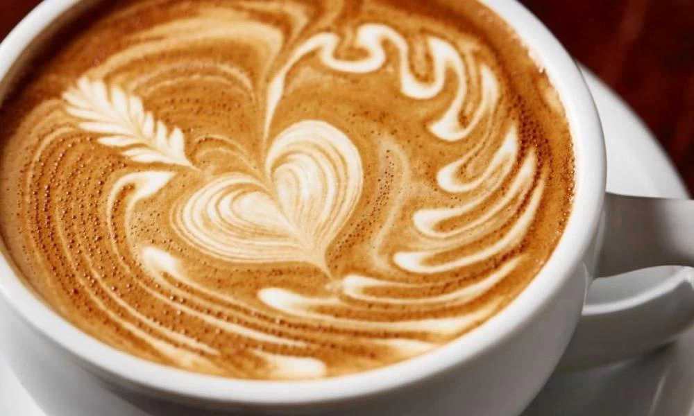 Αυτός είναι ο λόγος που δεν πρέπει να πίνετε καφέ το πρωί με άδειο στομάχι